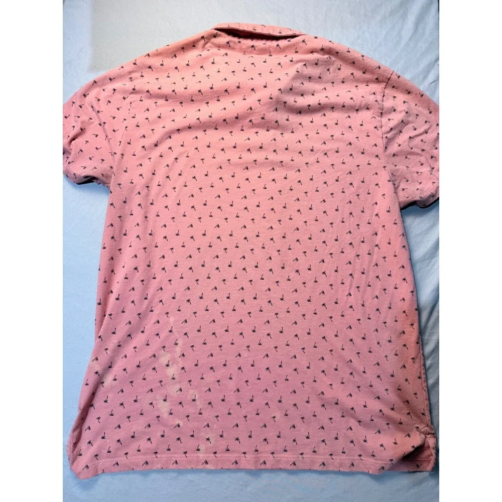 Old Navy Mens Soft Washed Polo Shirt Large Pink Palm Tree Print Short Sleeve - Picture 3 of 4